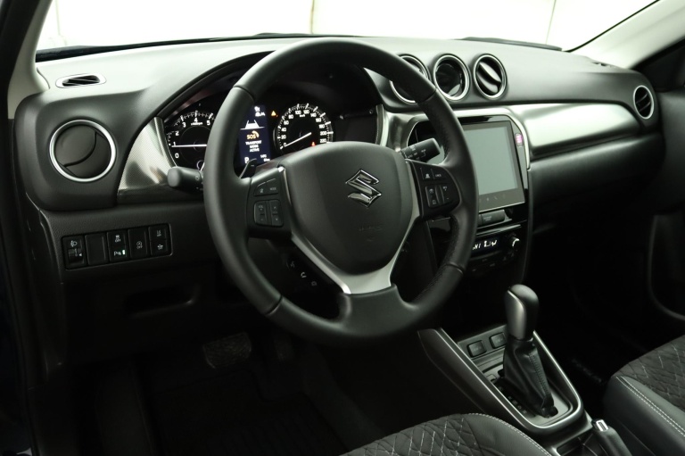 Suzuki Vitara - 1.4 Boosterjet Smart Hybrid Style  53