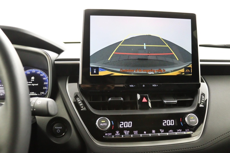 Toyota Corolla Cross - Hybrid 140 Style 14