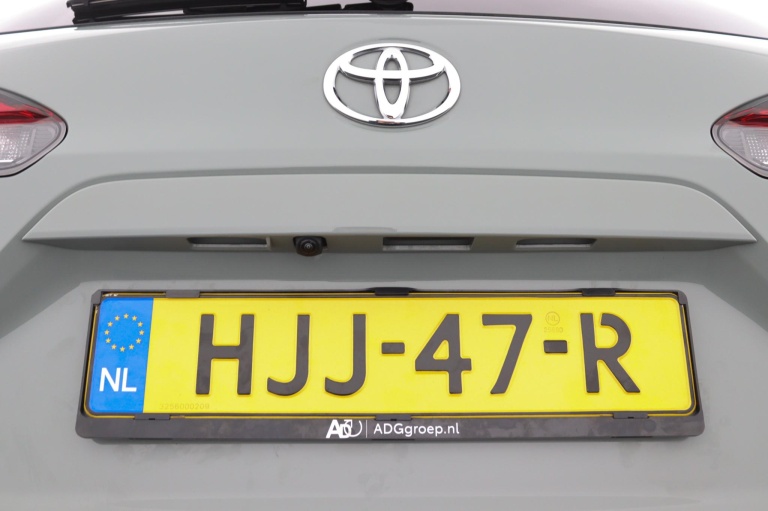 Toyota Corolla Cross - Hybrid 140 Style 35