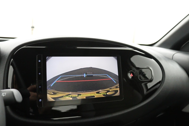 Toyota Aygo X - 1.0 VVT-i MT Play 15