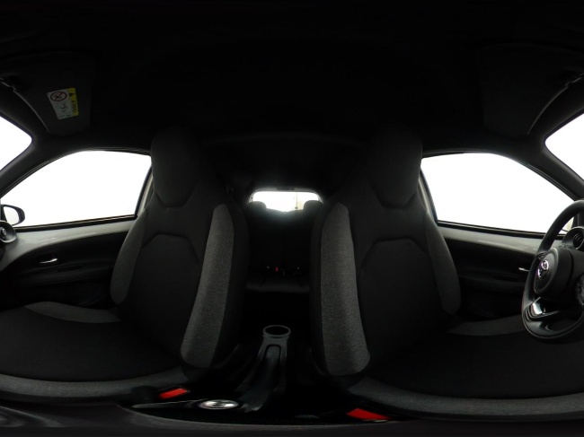 Toyota Aygo X - 1.0 VVT-i MT Play