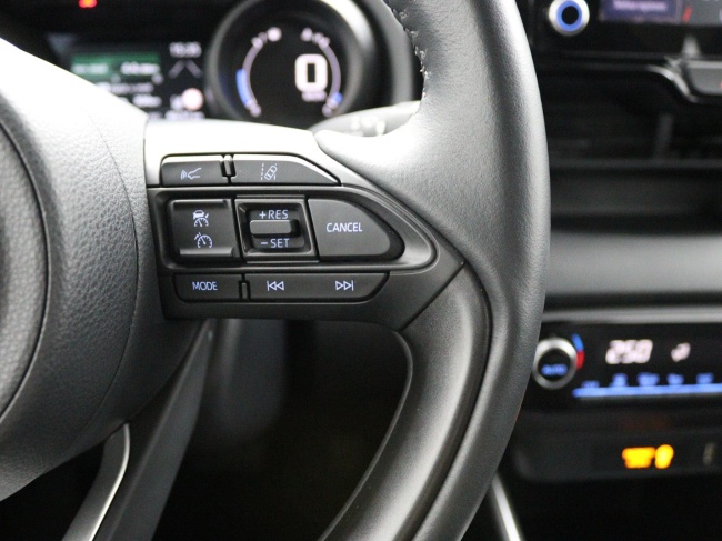 Toyota Yaris - 1.5 Hybrid Dynamic