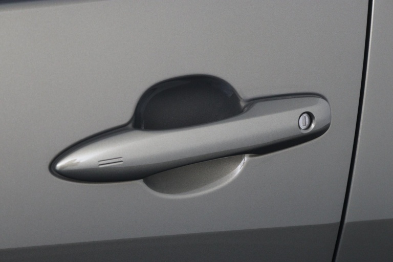 Toyota Yaris - 1.5 Hybrid Dynamic 34