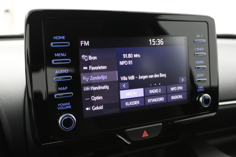 Toyota Yaris - 1.5 Hybrid Dynamic 39