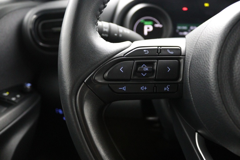 Toyota Yaris Cross - 1.5 Hybrid 19