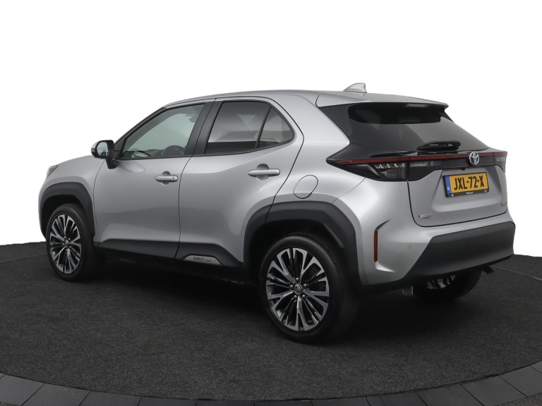 Toyota Yaris Cross - 1.5 Hybrid Adventure 12
