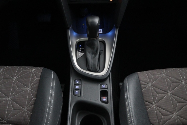 Toyota Yaris Cross - 1.5 Hybrid Adventure 26