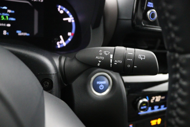 Toyota Yaris Cross - 1.5 Hybrid Adventure 31