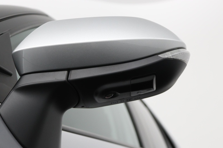 Toyota Yaris Cross - 1.5 Hybrid Adventure 36