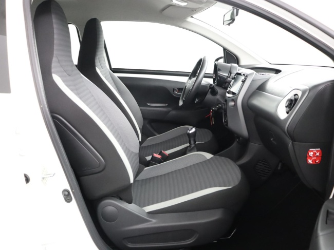 Toyota Aygo - 1.0 VVT-i x-play