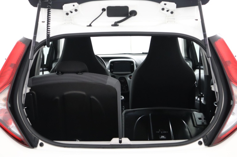 Toyota Aygo - 1.0 VVT-i x-play 25