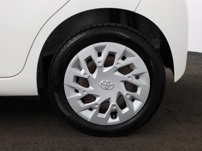 Toyota Aygo - 1.0 VVT-i x-play