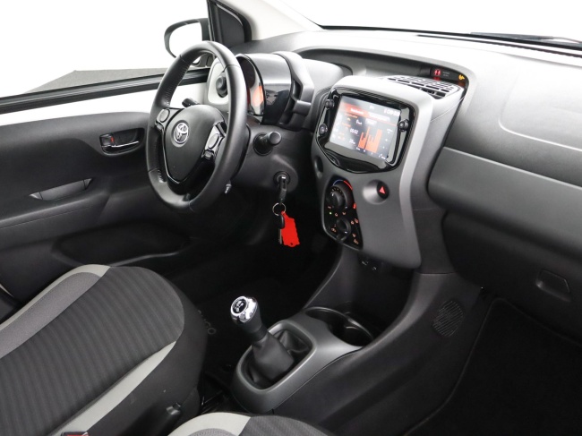 Toyota Aygo - 1.0 VVT-i x-play