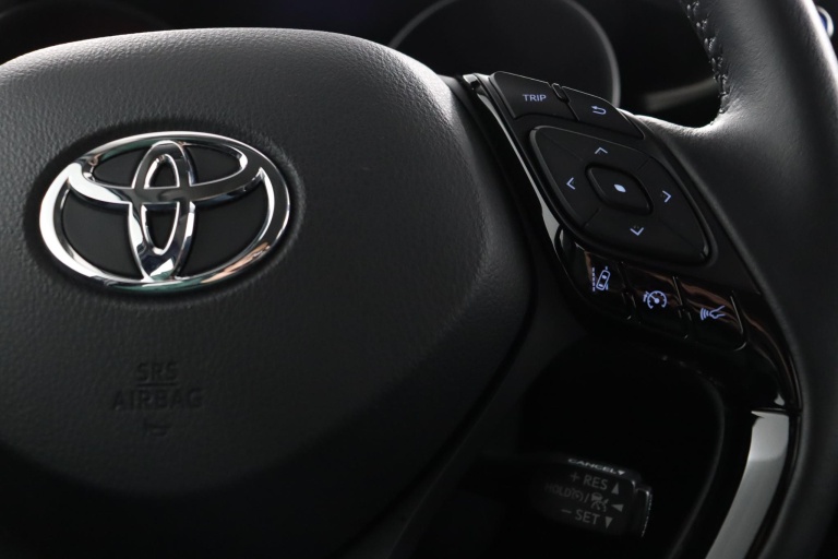Toyota C-HR - 2.0 Hybrid Dynamic 21