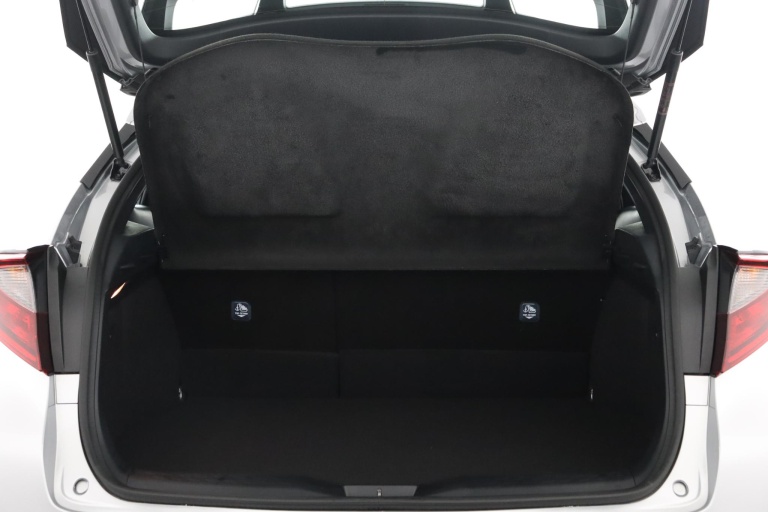 Toyota C-HR - 2.0 Hybrid Dynamic 23