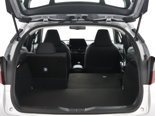 Toyota C-HR - 2.0 Hybrid Dynamic