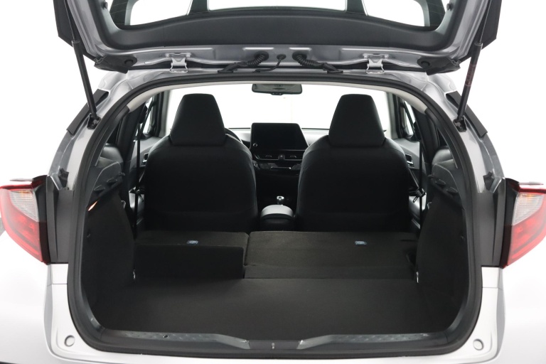 Toyota C-HR - 2.0 Hybrid Dynamic 26