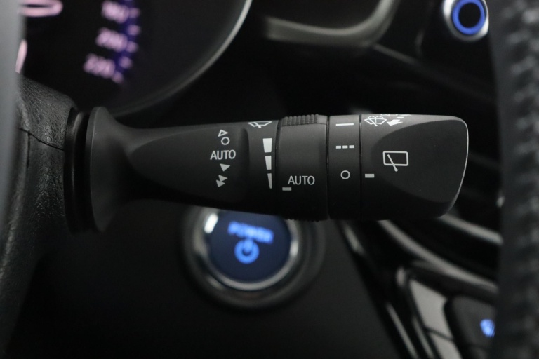 Toyota C-HR - 2.0 Hybrid Dynamic 32