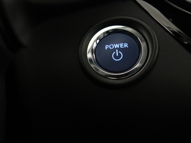 Toyota C-HR - 2.0 Hybrid Dynamic