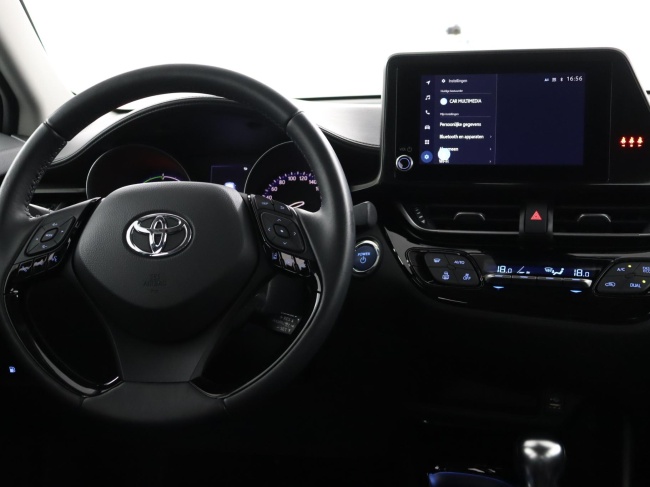 Toyota C-HR - 2.0 Hybrid Dynamic