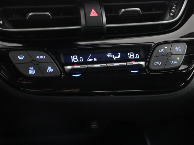 Toyota C-HR - 2.0 Hybrid Dynamic