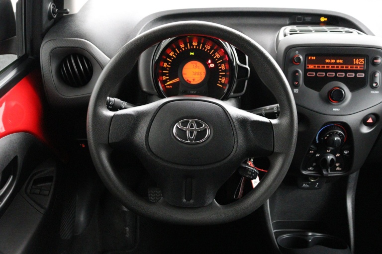 Toyota Aygo - 1.0 VVT-i x-now 17