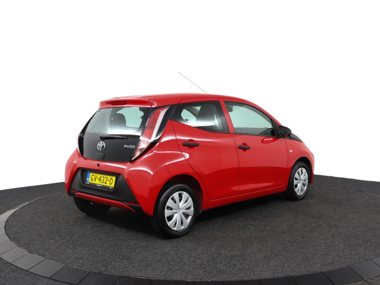 Toyota Aygo - 1.0 VVT-i x-now 2