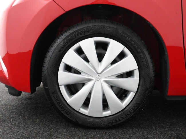 Toyota Aygo - 1.0 VVT-i x-now