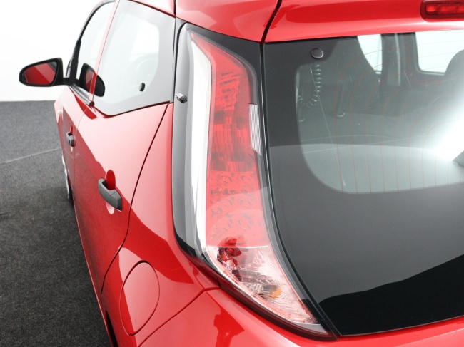 Toyota Aygo - 1.0 VVT-i x-now