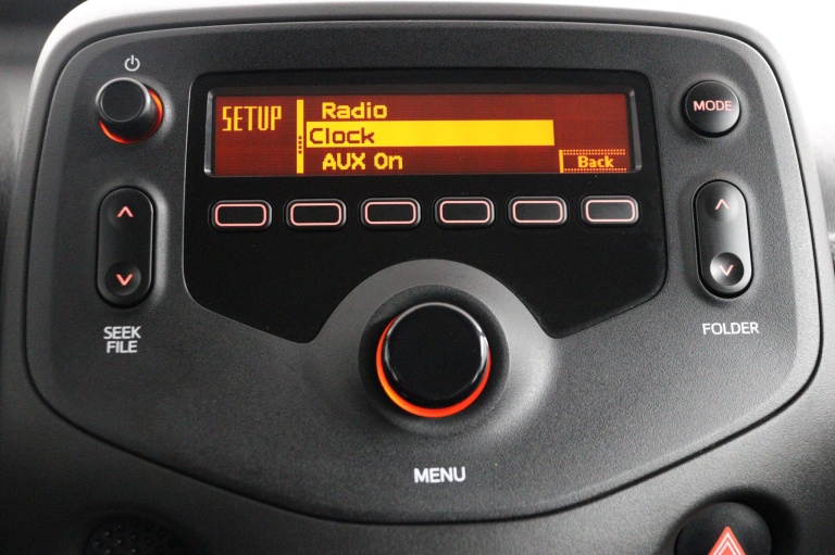 Toyota Aygo - 1.0 VVT-i x-now 44