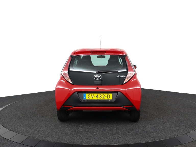 Toyota Aygo - 1.0 VVT-i x-now 49