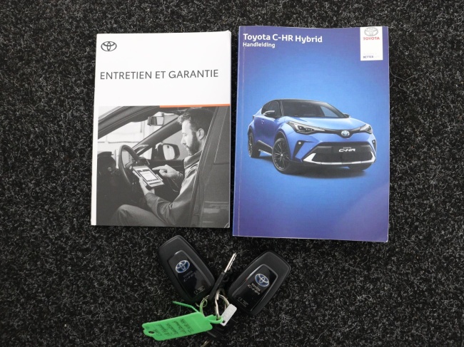 Toyota C-HR - 1.8 Hybrid Executive