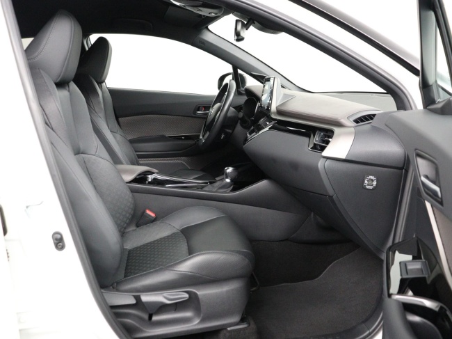 Toyota C-HR - 1.8 Hybrid Executive