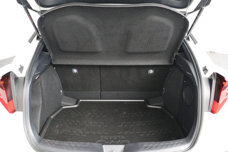 Toyota C-HR - 1.8 Hybrid Executive 22
