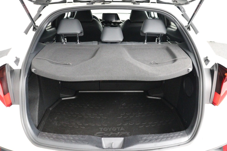 Toyota C-HR - 1.8 Hybrid Executive 23
