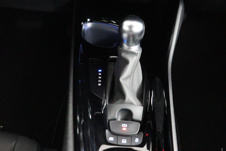 Toyota C-HR - 1.8 Hybrid Executive 27