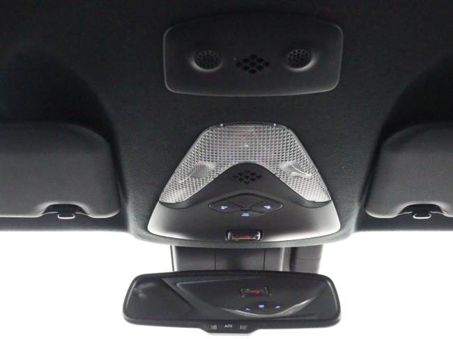 Toyota C-HR - 1.8 Hybrid Executive