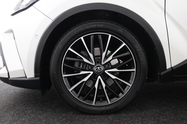 Toyota C-HR - 1.8 Hybrid Executive 39