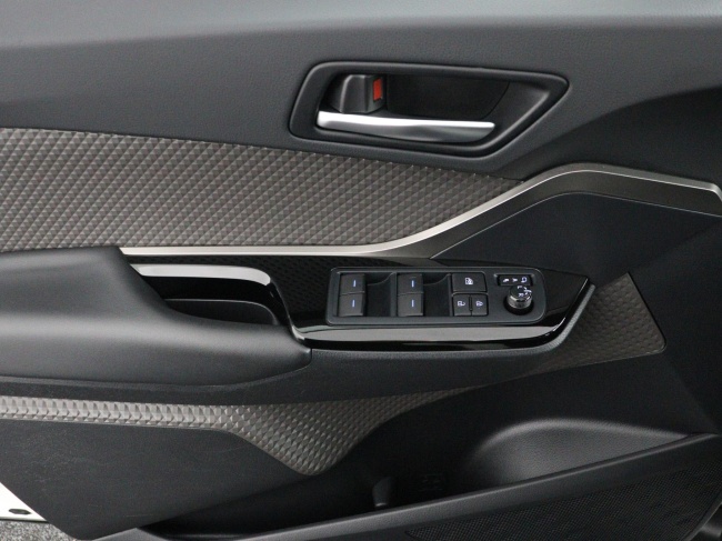 Toyota C-HR - 1.8 Hybrid Executive