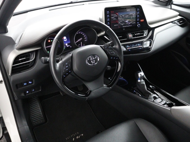 Toyota C-HR - 1.8 Hybrid Executive