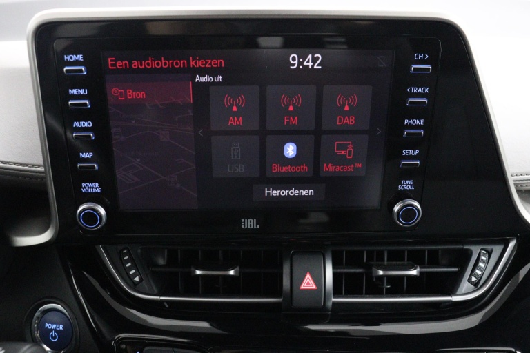 Toyota C-HR - 1.8 Hybrid Executive 8