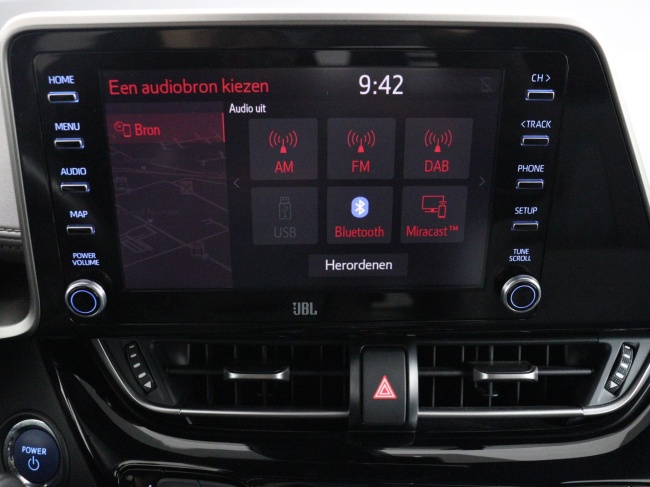 Toyota C-HR - 1.8 Hybrid Executive