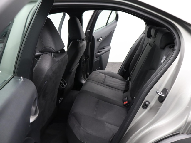 Lexus UX - 300e 54 kWh