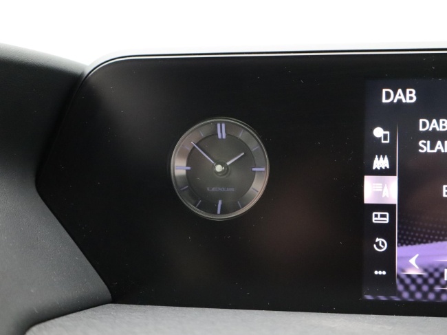 Lexus UX - 300e 54 kWh