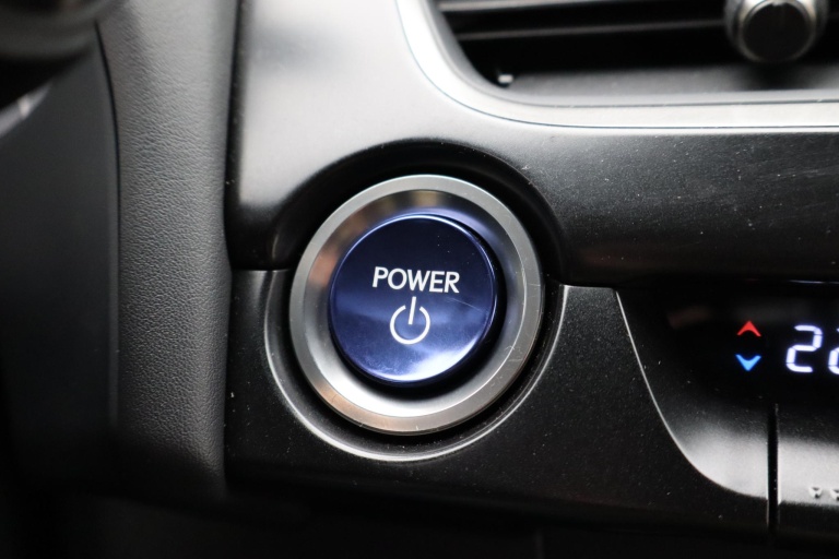 Lexus UX - 300e 54 kWh 19