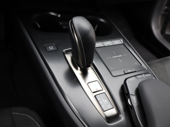 Lexus UX - 300e 54 kWh