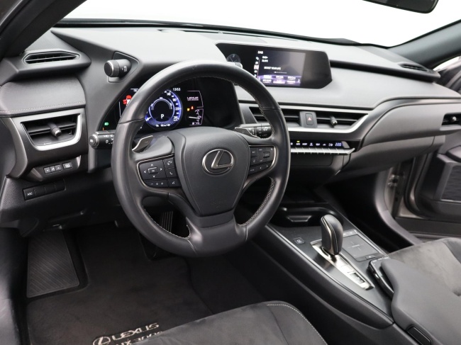 Lexus UX - 300e 54 kWh