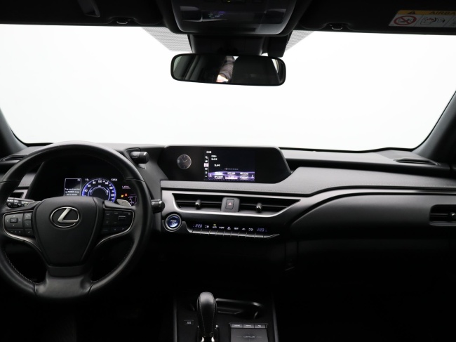 Lexus UX - 300e 54 kWh