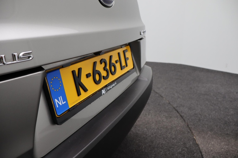 Lexus UX - 300e 54 kWh 38