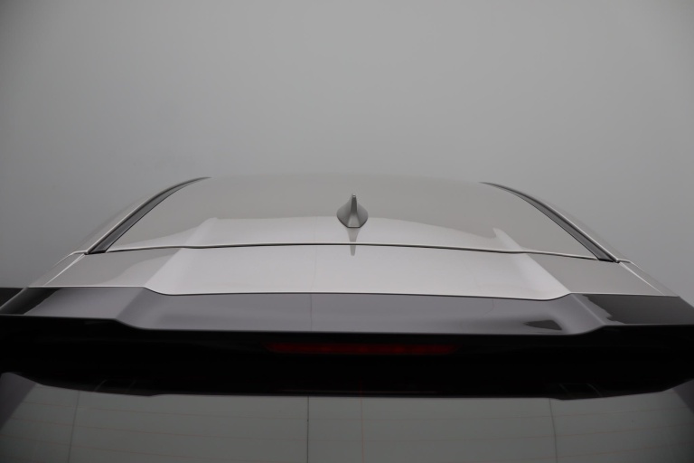 Lexus UX - 300e 54 kWh 43